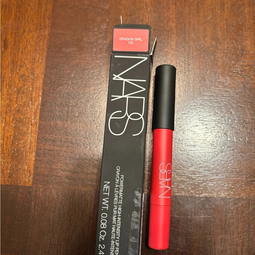 NWT NARS Powermatte High-Intensity Lip Pencil - Dragon Girl (red) - size 2.4g